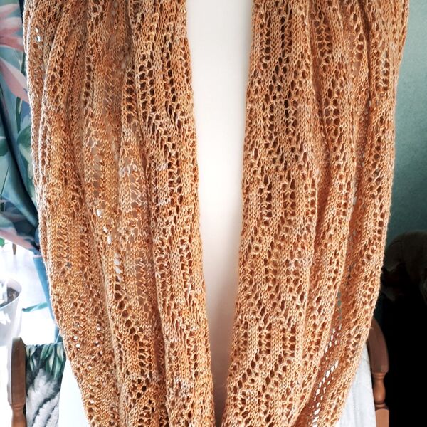 Infinity Shawl in Seacell