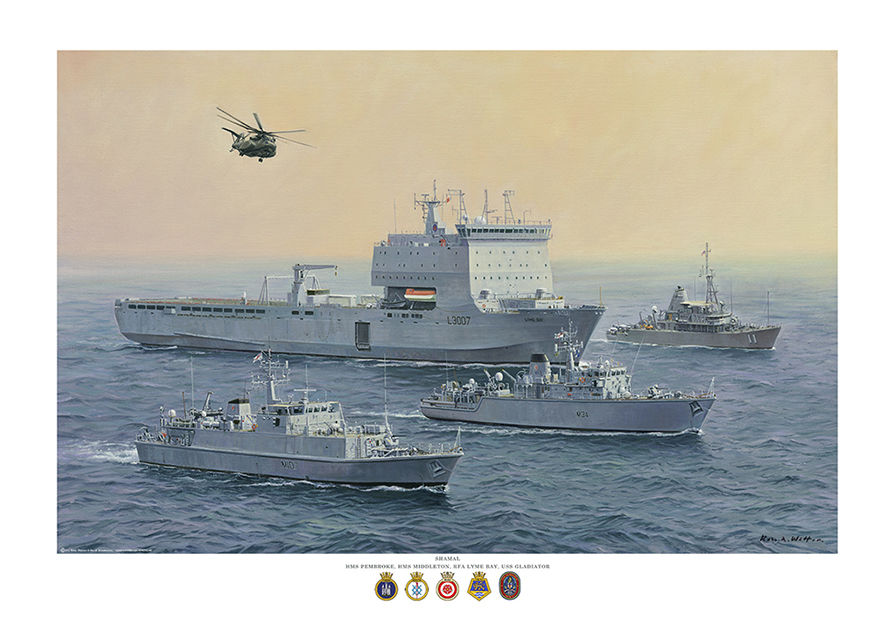 RFA Lyme Bay in the Gulf with MCMV Hunt-class, River-class and USN Archer-class ships.