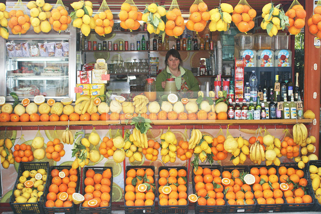 Italian fruit stall