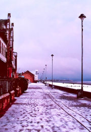 Wintry Promenade, Portobello