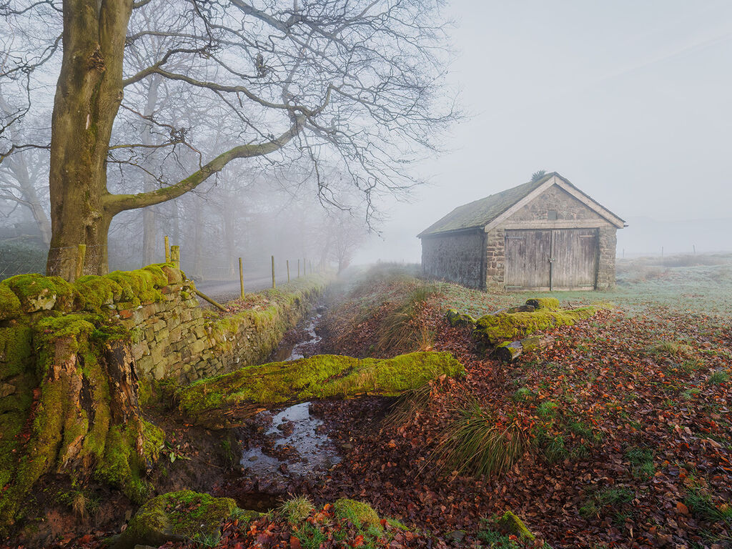 106 Longshaw boathouse
