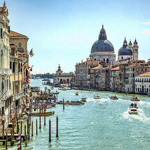 4178-Venice buildings boats Santa della Salute