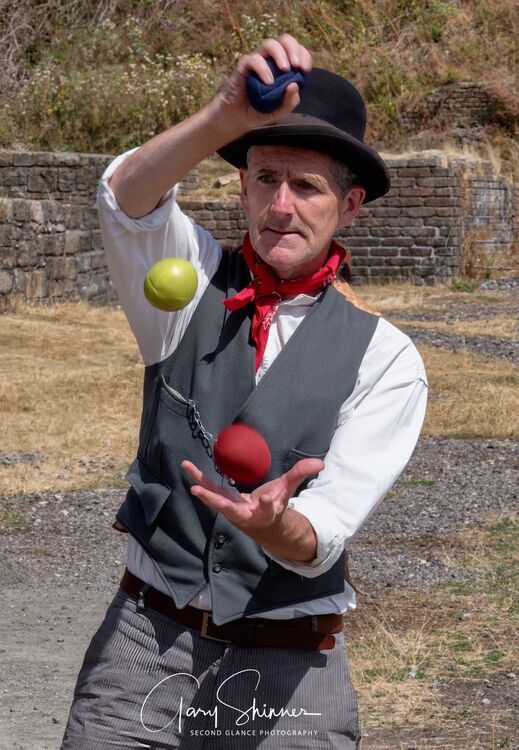 18. The street entertainer