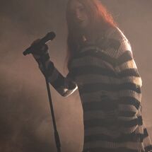 53. Raven Numan - Live Bristol Beacon No3