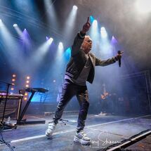 Howard Jones 51