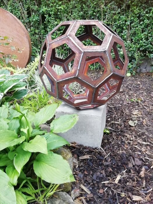 Sphere medium