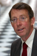 Alan McDonald Moderator Church of Scotland 2006-7