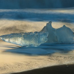 Ice on Jokulsarlon Beach