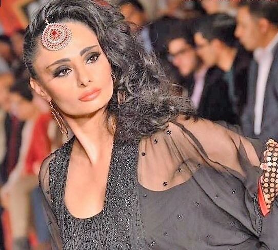 Pakistan Fashion Week - Sonya Battla