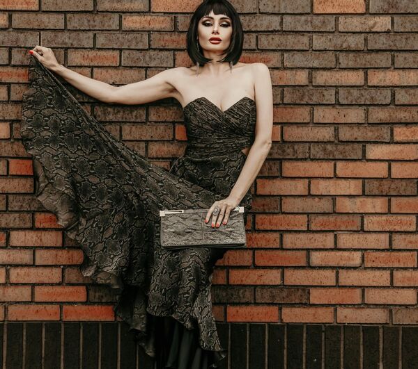 Dee Izmail Couture