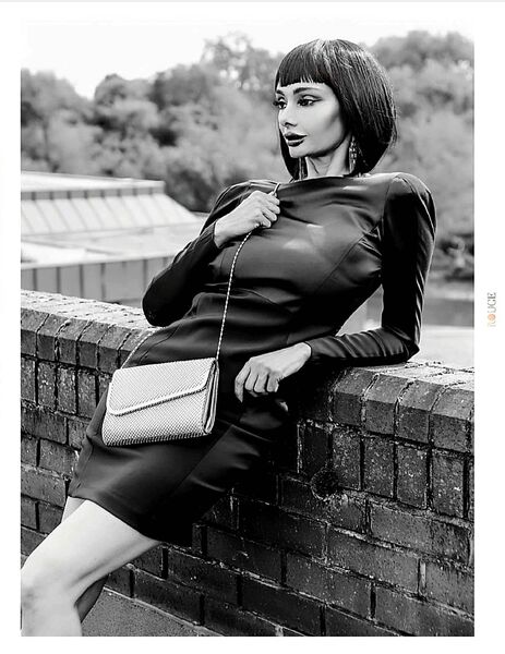 Avenue Rouge Magazine