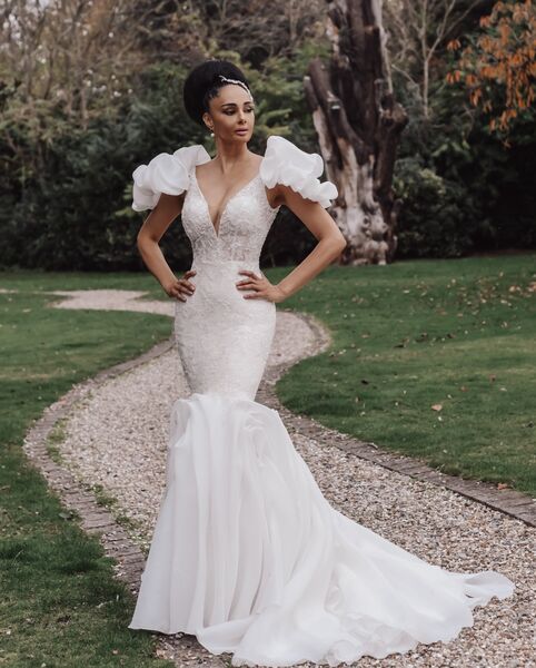 Dando London Bridals