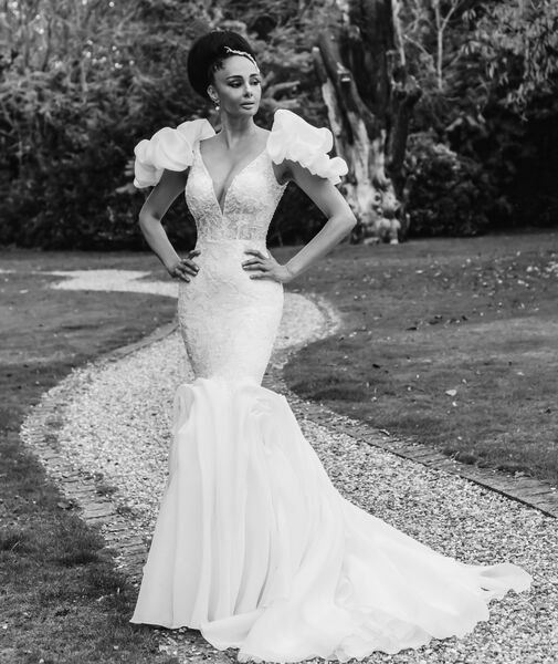 Dando London Bridals