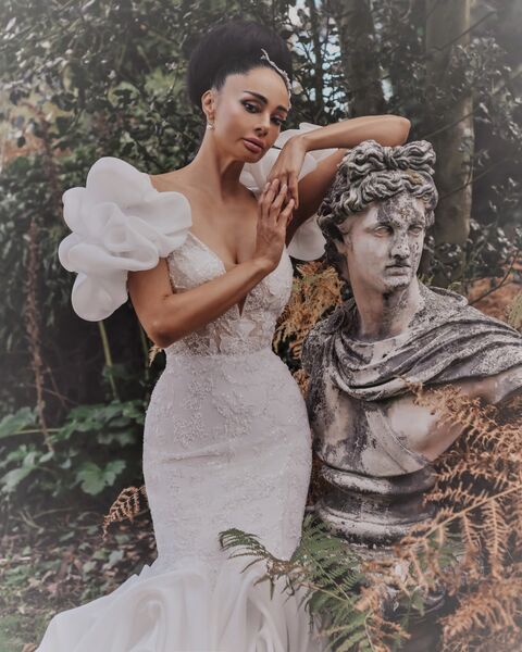 Dando London Bridals