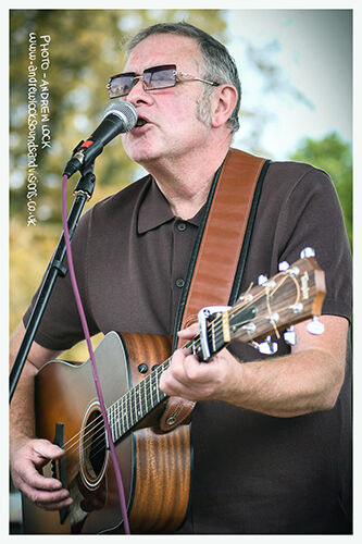 THE SESSION (ACOUSTIC) - LEAMINGTON FOOD & DRINK FESTIVAL 2025