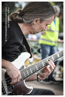 THE SESSION (ACOUSTIC) - LEAMINGTON FOOD & DRINK FESTIVAL 2025