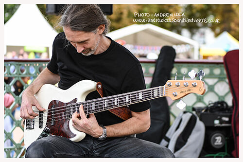 THE SESSION (ACOUSTIC) - LEAMINGTON FOOD & DRINK FESTIVAL 2025