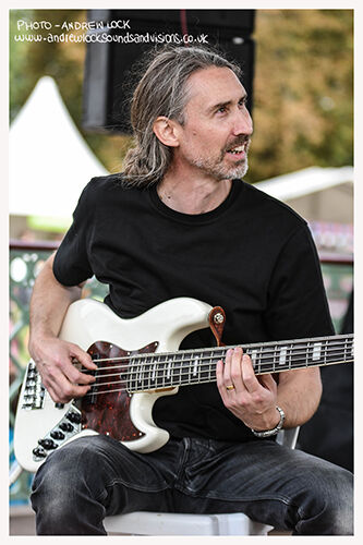 THE SESSION (ACOUSTIC) - LEAMINGTON FOOD & DRINK FESTIVAL 2025