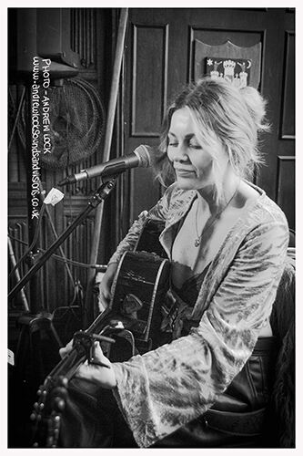 PARIS ADAMS - THE OLD POST OFFICE WARWICK 15/11/25