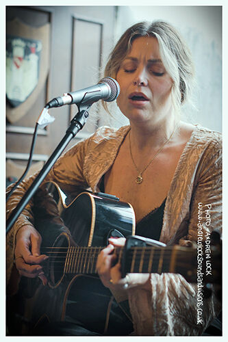 PARIS ADAMS - THE OLD POST OFFICE WARWICK 15/11/25