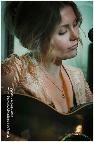 PARIS ADAMS - THE OLD POST OFFICE WARWICK 15/11/25