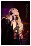MOSTLY AUTUMN - THE ROBIN 2, BILSTON 22/12/24