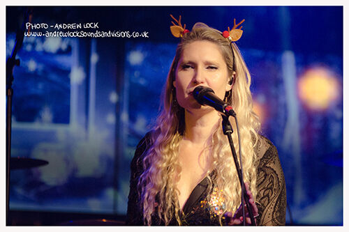 MOSTLY AUTUMN - THE ROBIN 2, BILSTON 22/12/24