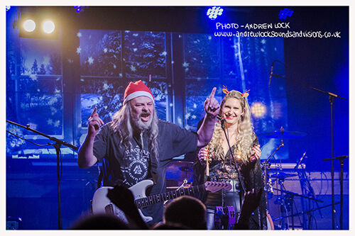 MOSTLY AUTUMN - THE ROBIN 2, BILSTON 22/12/24