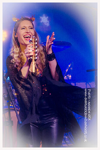 MOSTLY AUTUMN - THE ROBIN 2, BILSTON 22/12/24