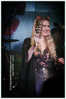 MOSTLY AUTUMN - THE ROBIN 2, BILSTON 22/12/24