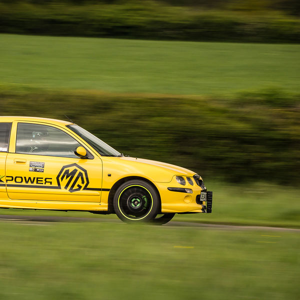 British Motorsports Marshals Sprint, Curborough Sprint Course, #23 yellow mg rover 25 speeding along curborough race track