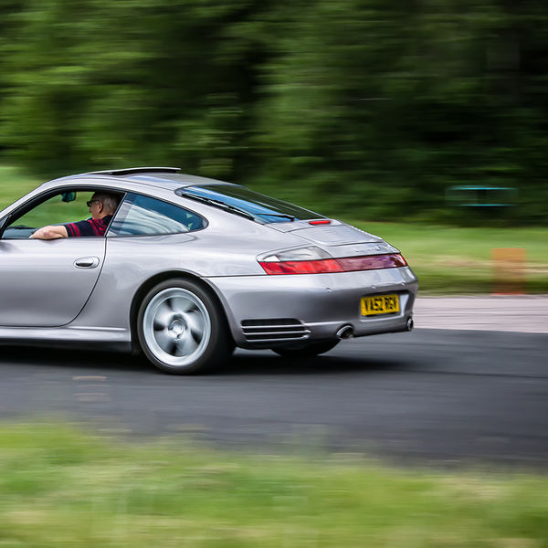 Porsche Club GB, R13, Track Day 2019, Curborough, #52 silver porsche 911 at speed on curborough sprint track