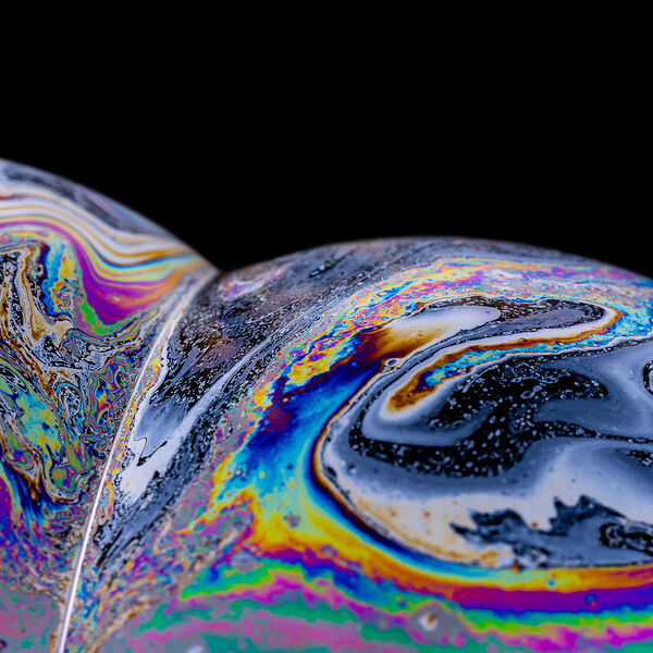 steve-shelley-ssshoot-covid-lockdown-009 macro soap bubble photography with vivid swirling colours