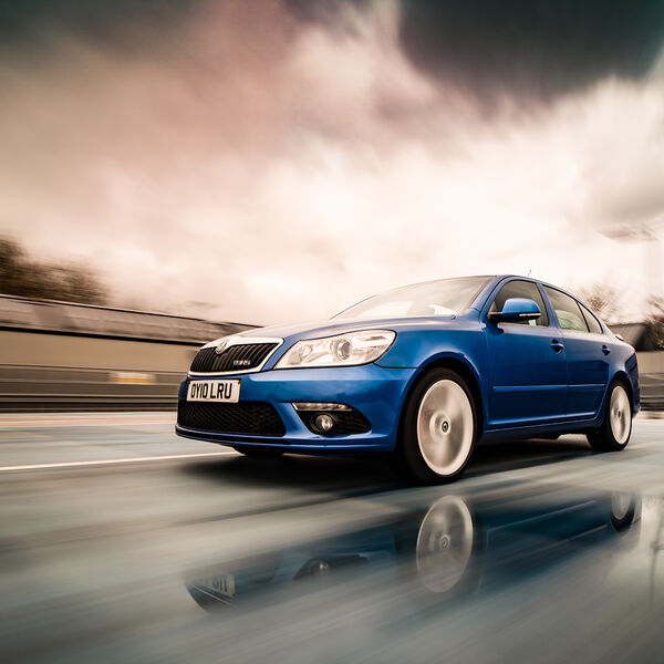 ssshoot-automotive-rigshot-01052021-011 skoda octavia VRS shot in motion using camera rig