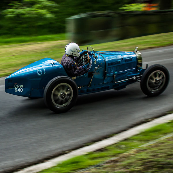 La Vie en Bleu 2019, Prescott Speed Hill Climb, #28 light blue type 35 vintage bugatti taking on the famous prescott hill climb at the la vie en bleu event