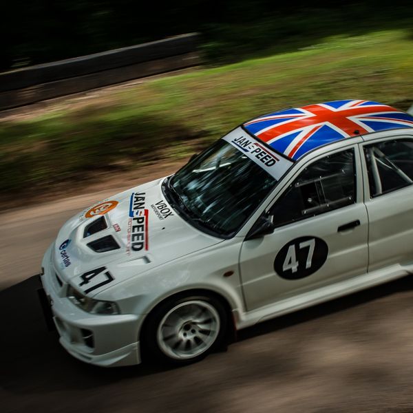 Best of British 2019, Shelsley Walsh, #61 white mitsubishi evo with union jack roof on shelsley walsh hill at speed