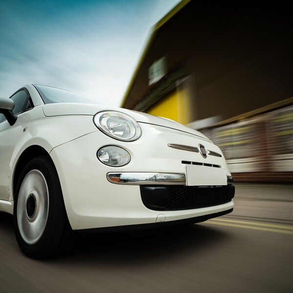 ssshoot-automotive-rigshot-01052021-005 white fiat 500 shot at speed using camera rig