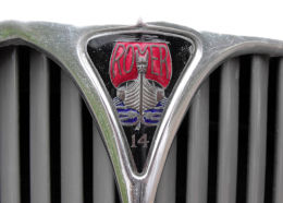Rover Crest
