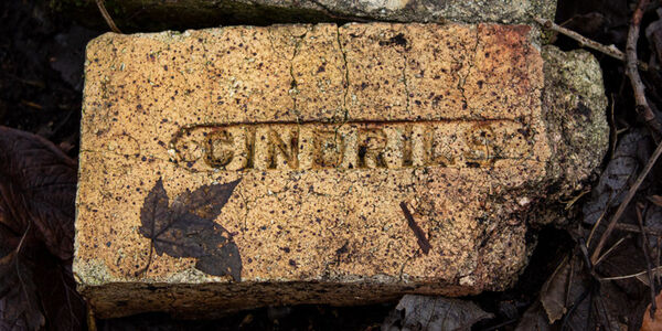 Cindrils brick.