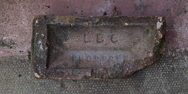 London Brick Company. Phorpress.