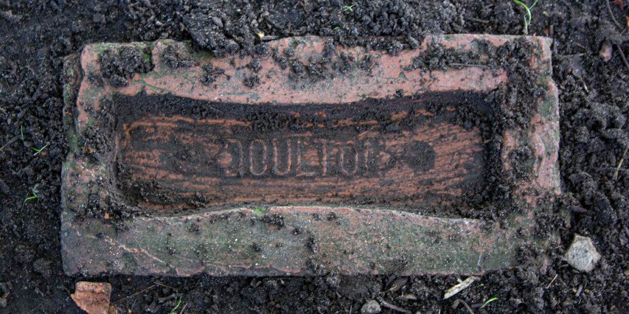 Doulton St Helens brick.