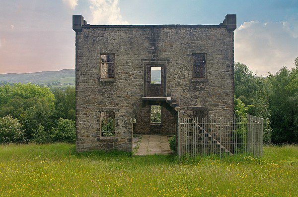 Tentering Tower