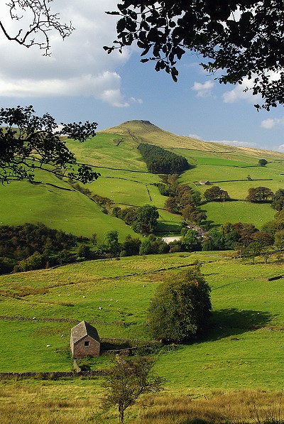 A view towards Shutlingsloe