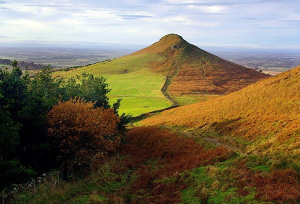 Roseberry Topping (1.056ft)