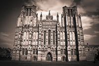 Wells Cathedral frontage, monochrome, landscape format