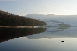 Dovestone Reservoir, Saddleworth, Yorkshire, UK 4
