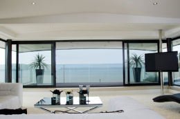 SANDBANKS, DORSET: Luxury home - upper lounge