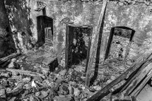 House Ruins at Micro Horio, Tilos. (b)