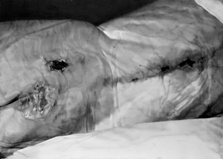 Torso 2 charcoal on paper 119x152cm