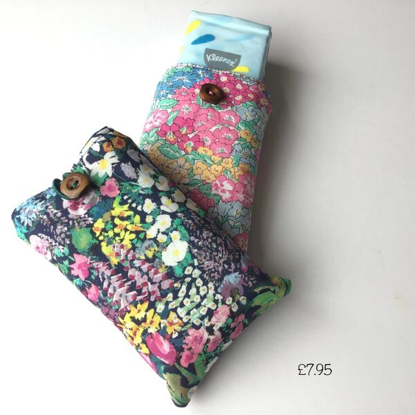 Pocket tissue holders